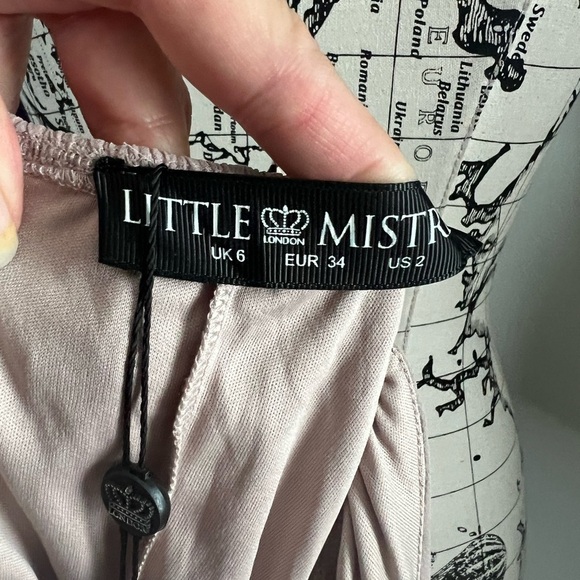 Little Mistress Sleeveless Sequin Top Dress NWT - Picture 10 of 12